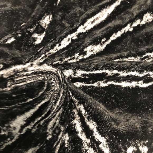 Soft velvet black shirt - Picture 2 of 6